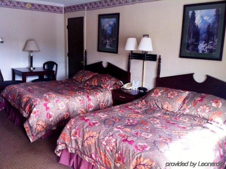 Snowshoe Motel